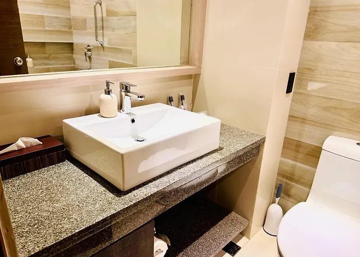 Apartahotel Unit - Black Cat - Santorini - Sta Lucia Mall Cainta Rizal *