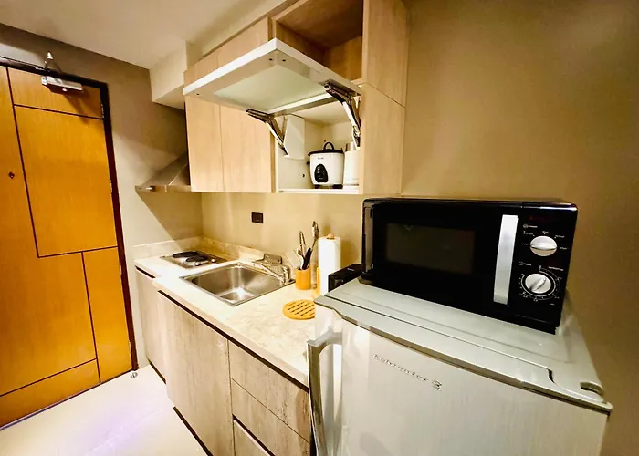 Unit - Black Cat - Santorini - Sta Lucia Mall Cainta Rizal Apartahotel